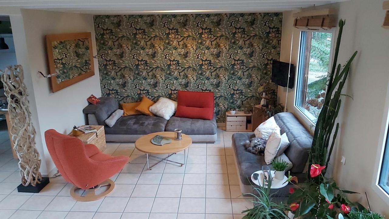 L'Oustaou Du Bodo Panzió Ambon Kültér fotó